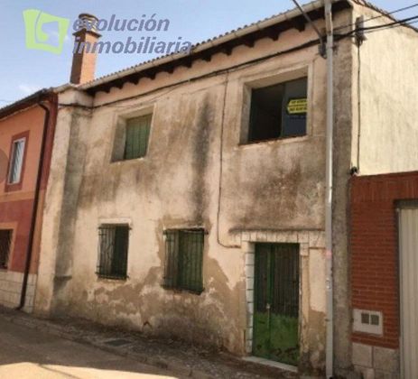 Foto 1 de Casa rural en venta en calle De Mediavilla de 3 habitaciones y 180 m²