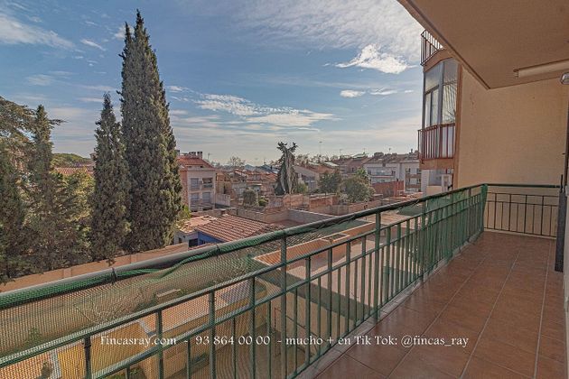 Foto 2 de Pis en venda a Centre - Sabadell de 3 habitacions amb terrassa i garatge