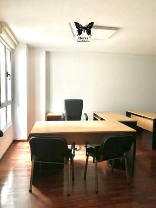 Foto 2 de Oficina en alquiler en Zona Teatro Campoamor de 50 m²
