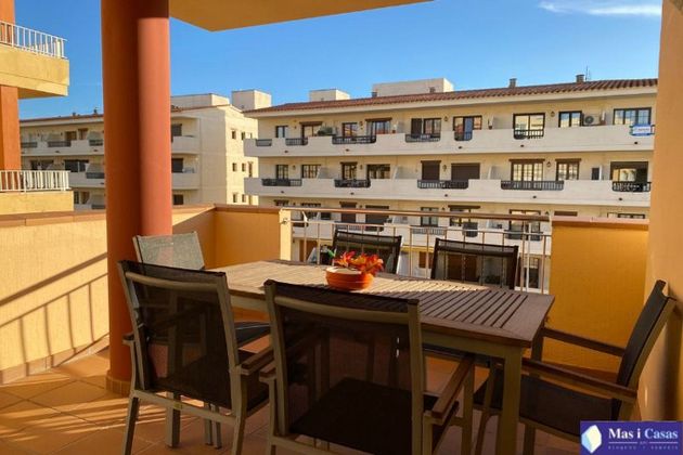 Foto 1 de Venta de piso en Escala, L´ de 3 habitaciones con terraza y balcón
