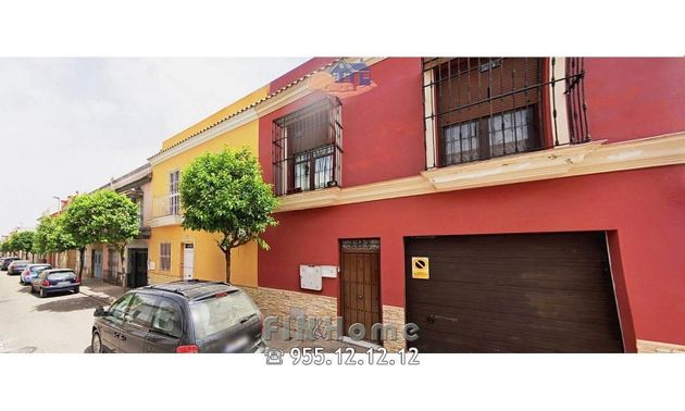 Foto 1 de Venta de casa en Centro - Doña Mercedes de 4 habitaciones con terraza y balcón