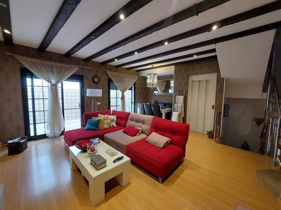 Foto 1 de Casa en venda a Centro Urbano de 5 habitacions amb terrassa i aire acondicionat