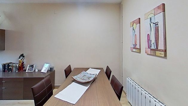 Foto 2 de Pis en venda a Centre - Ripollet de 3 habitacions amb aire acondicionat i calefacció