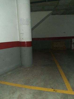 Foto 2 de Garatge en venda a Gamarra - La Trinidad de 8 m²