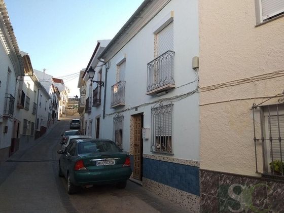 Foto 2 de Casa en venta en Teba de 5 habitaciones con terraza y garaje