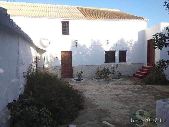 Foto 1 de Casa rural en venta en Teba de 3 habitaciones con jardín