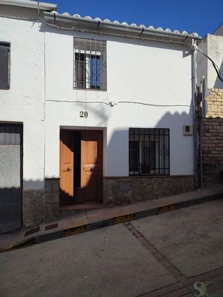 Foto 1 de Chalet en venta en Cañete la Real de 3 habitaciones con terraza y jardín