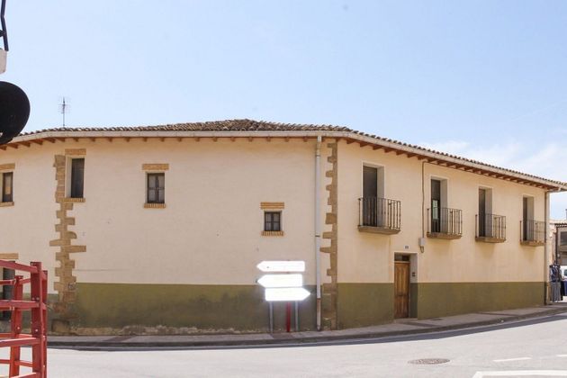 Foto 1 de Casa en venda a Murillo el Fruto de 4 habitacions amb terrassa i piscina