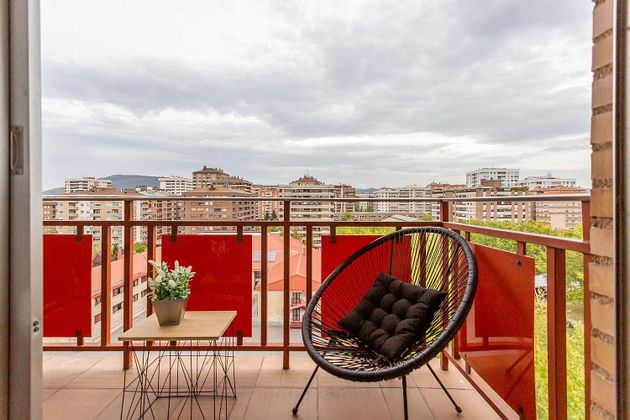 Foto 1 de Pis en venda a calle De Iturrama de 3 habitacions amb terrassa i calefacció