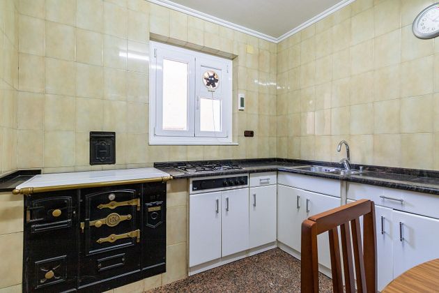 Foto 2 de Casa en venda a Sartaguda de 6 habitacions amb garatge i calefacció
