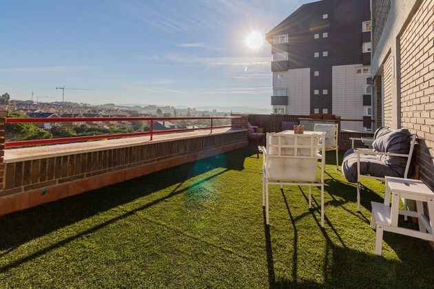 Foto 1 de Piso en venta en calle Santa Cruz de Ardoi de 4 habitaciones con terraza y garaje