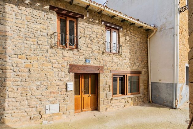 Foto 1 de Casa en venda a calle San Sebastián de 4 habitacions amb calefacció