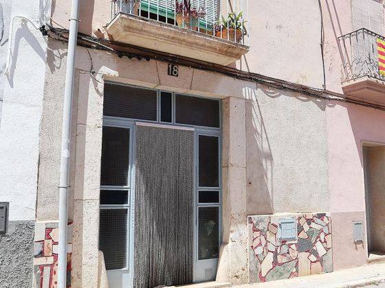 Foto 1 de Venta de casa en calle Entença de 5 habitaciones con terraza y garaje