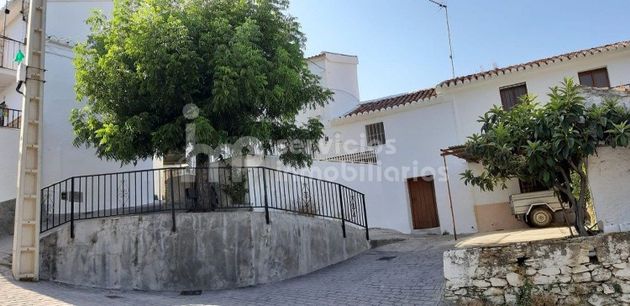Foto 1 de Casa en venda a Viñuela de 3 habitacions amb terrassa