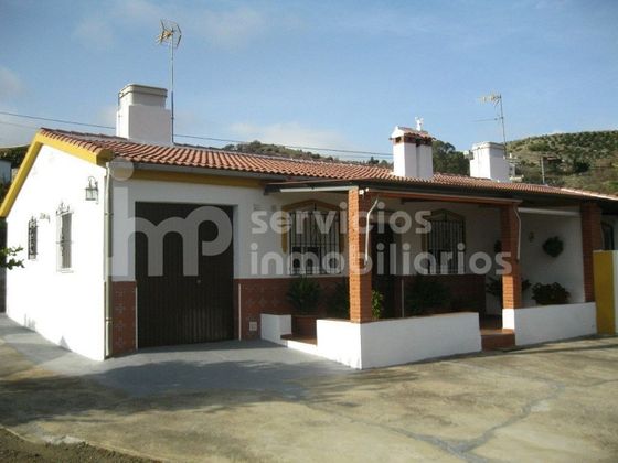 Foto 2 de Casa en venda a Viñuela de 3 habitacions i 78 m²