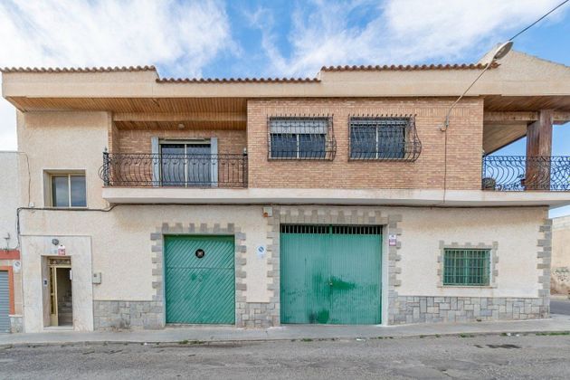 Foto 1 de Pis en venda a Barrio de Peral de 4 habitacions amb terrassa i garatge