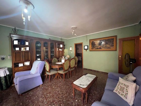 Foto 1 de Pis en venda a Casco Antiguo de 3 habitacions amb garatge i balcó