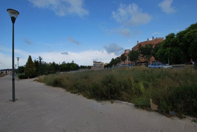 Foto 1 de Venta de terreno en Parque de la Bombilla-Pla de Rascanya de 250 m²