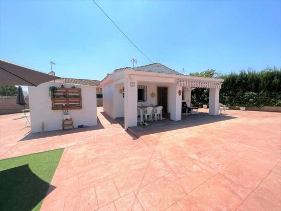 Foto 1 de Xalet en venda a Parque de la Bombilla-Pla de Rascanya de 3 habitacions amb terrassa i piscina