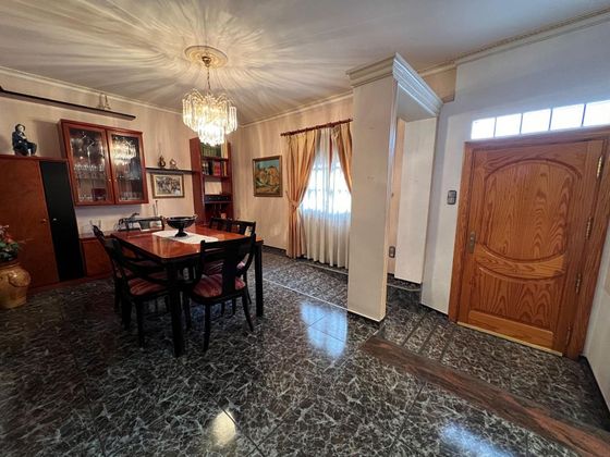 Foto 2 de Xalet en venda a Serra de 4 habitacions amb terrassa i garatge