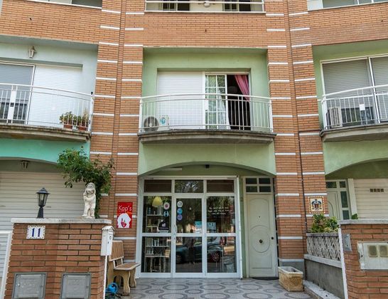 Foto 2 de Venta de casa en Montmeló de 3 habitaciones con terraza y garaje