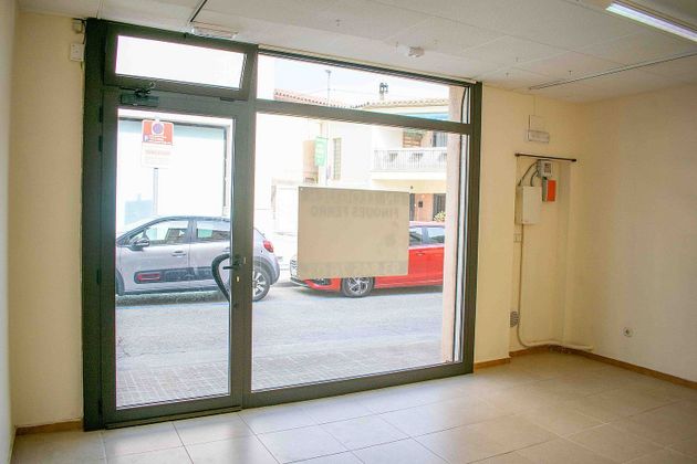 Foto 2 de Alquiler de local en calle Sebastià Torres de 61 m²