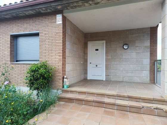 Foto 2 de Casa en venta en Cànoves i Samalús de 4 habitaciones con terraza y garaje