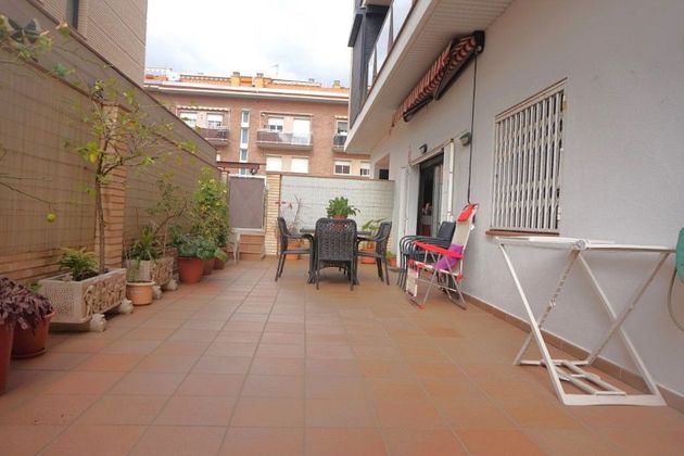 Foto 1 de Piso en venta en Centre - Pineda de Mar de 3 habitaciones con terraza y jardín
