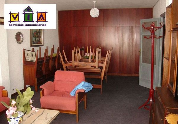 Foto 2 de Piso en venta en La Petxina de 4 habitaciones con terraza y muebles