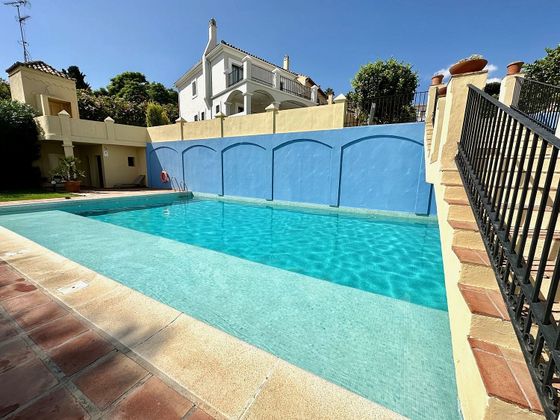 Foto 2 de Casa en alquiler en calle Claveles de 5 habitaciones con terraza y piscina