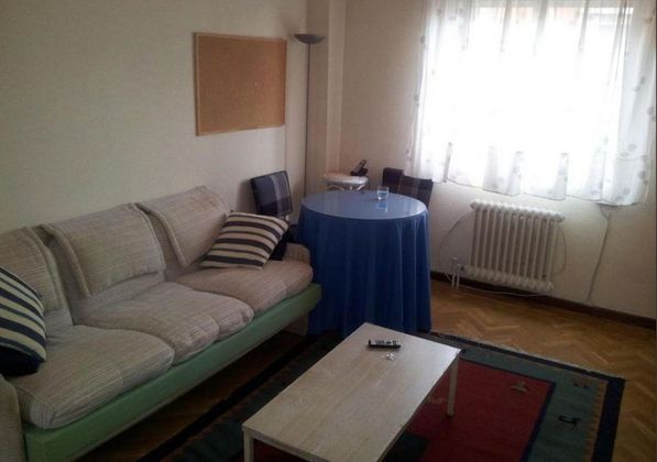Foto 2 de Piso en venta en Vidal de 2 habitaciones con terraza y garaje