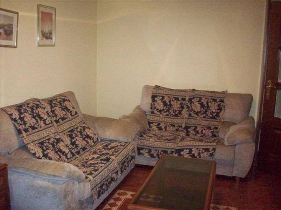 Foto 1 de Piso en venta en Peñaranda de Bracamonte de 3 habitaciones con terraza y calefacción