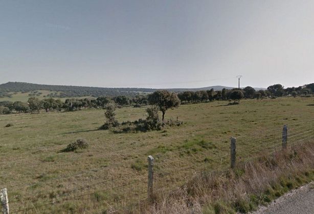 Foto 1 de Venta de terreno en Narros de Matalayegua de 400 m²