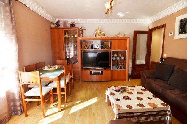 Foto 2 de Pis en venda a Tejares -Chamberí - Alcades de 3 habitacions amb calefacció