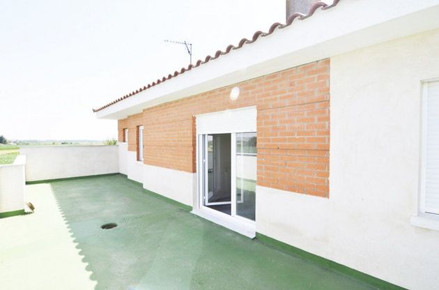 Foto 1 de Chalet en venta en Calvarrasa de Abajo de 4 habitaciones con terraza y garaje