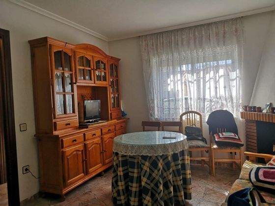 Foto 2 de Venta de casa en Pereña de la Ribera de 4 habitaciones con garaje