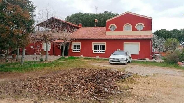 Foto 1 de Casa rural en venda a Calzada de Valdunciel de 9 habitacions i 358 m²