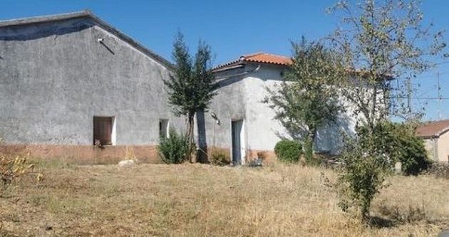 Foto 2 de Casa rural en venda a Robleda de 3 habitacions amb garatge i calefacció