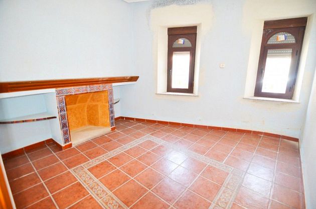 Foto 2 de Casa en venda a Fuente de San Esteban (La) de 4 habitacions i 181 m²