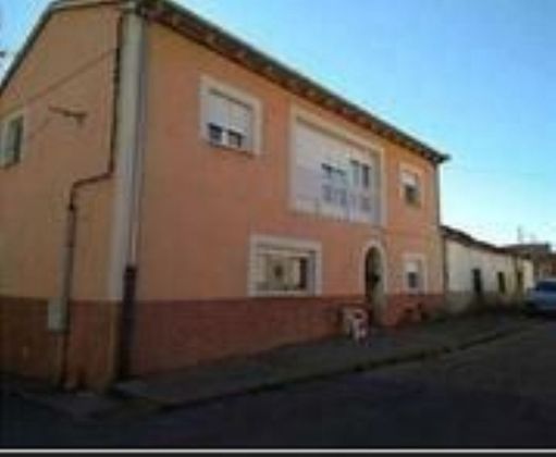 Foto 1 de Casa en venda a Cabeza de Béjar (La) de 1 habitació i 144 m²