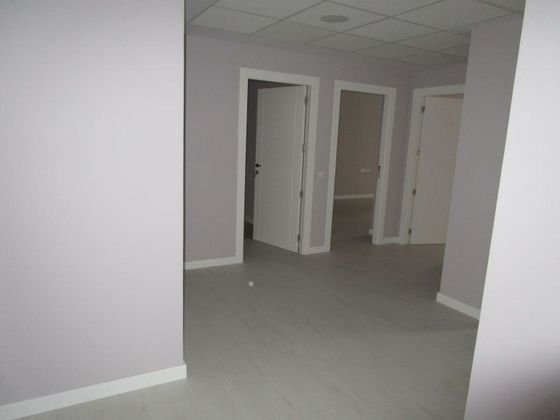Foto 1 de Oficina en alquiler en Salesas - Labradores de 33 m²
