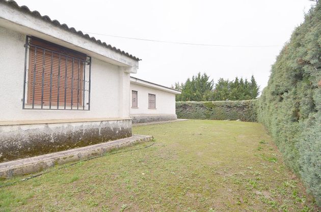 Foto 2 de Xalet en venda a Carbajosa de la Sagrada de 4 habitacions amb terrassa i garatge
