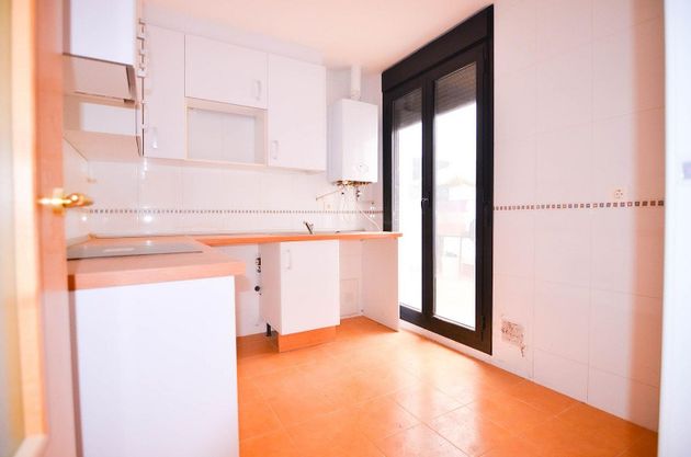 Foto 2 de Pis en venda a Calzada de Valdunciel de 3 habitacions amb garatge i ascensor