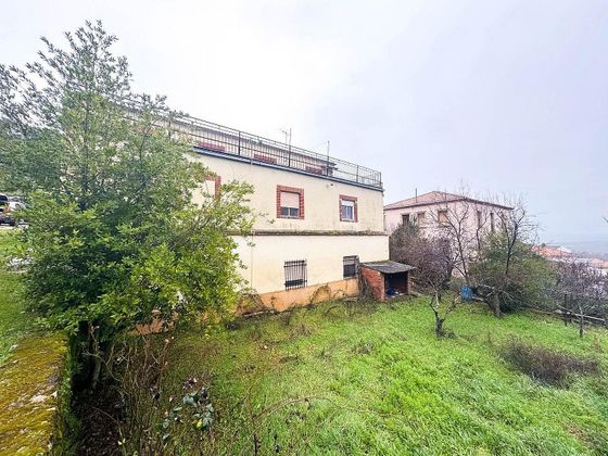 Foto 2 de Casa en venda a Ledrada de 5 habitacions amb terrassa