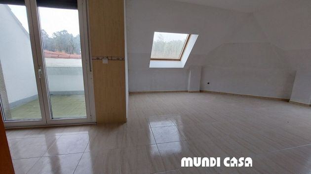 Foto 1 de Àtic en venda a Boiro de 3 habitacions amb terrassa i garatge