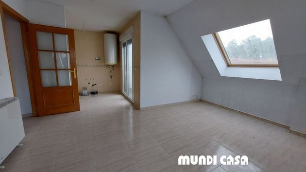 Foto 2 de Àtic en venda a Boiro de 3 habitacions amb terrassa i garatge