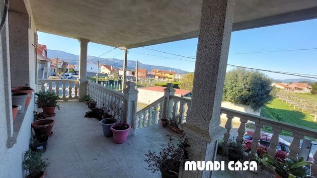 Foto 2 de Casa en venda a Boiro de 8 habitacions amb terrassa i garatge