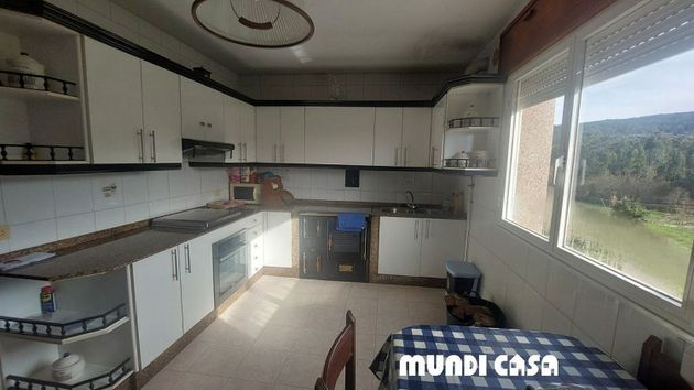 Foto 2 de Venta de casa en Boiro de 2 habitaciones con garaje