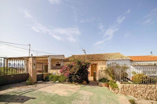 Foto 1 de Casa rural en venda a calle Casas del Molino de 3 habitacions amb terrassa i jardí