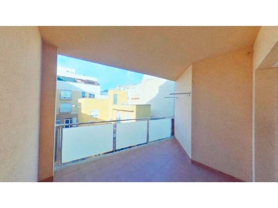 Foto 1 de Piso en venta en Urbanitzacions de 3 habitaciones con terraza y balcón